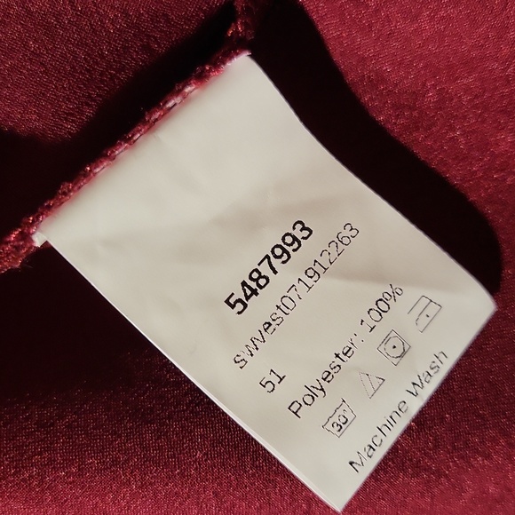 Silky camisole - SHEIN - burgundy- small - Picture 6 of 6